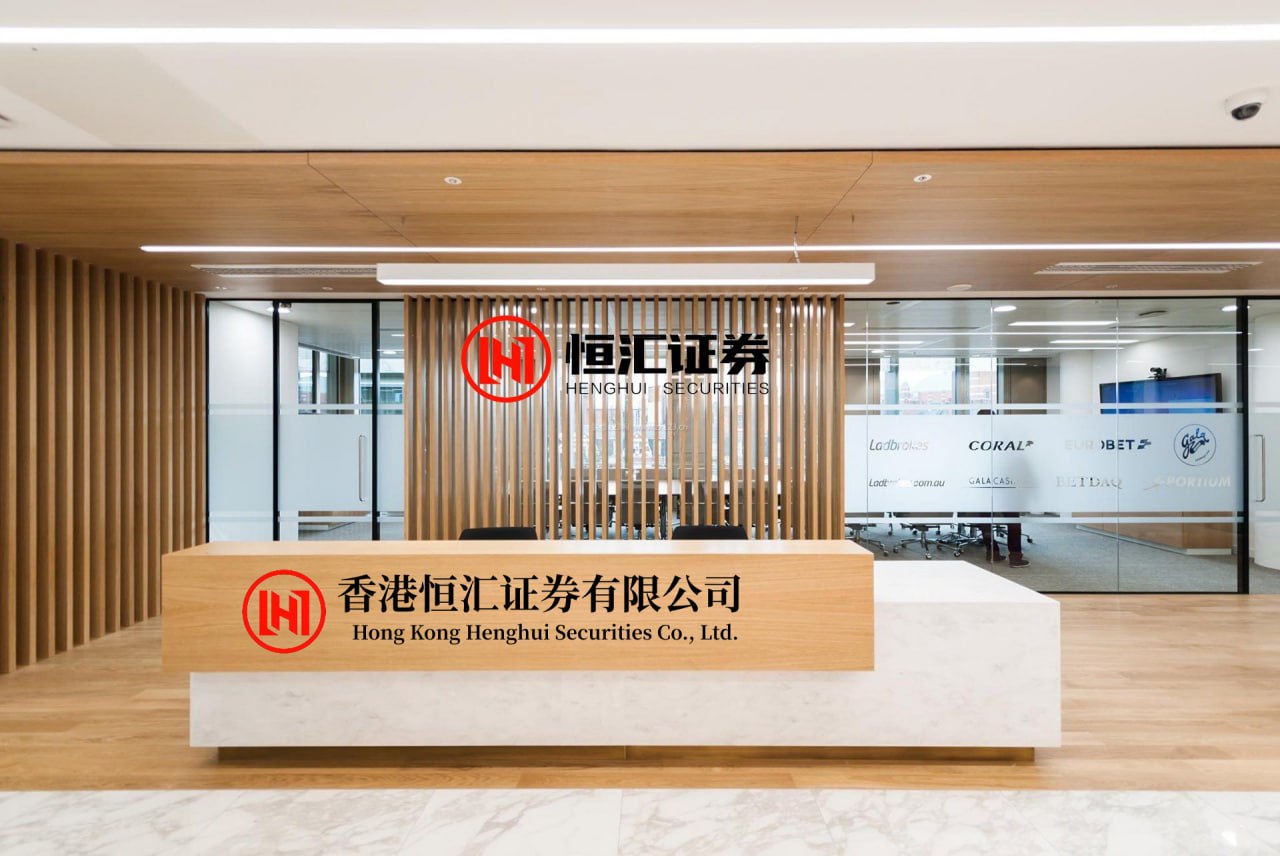 股牛配 长征路上，红13师在湘江边踌躇不前，陈云：不要犹豫了，赶快过江